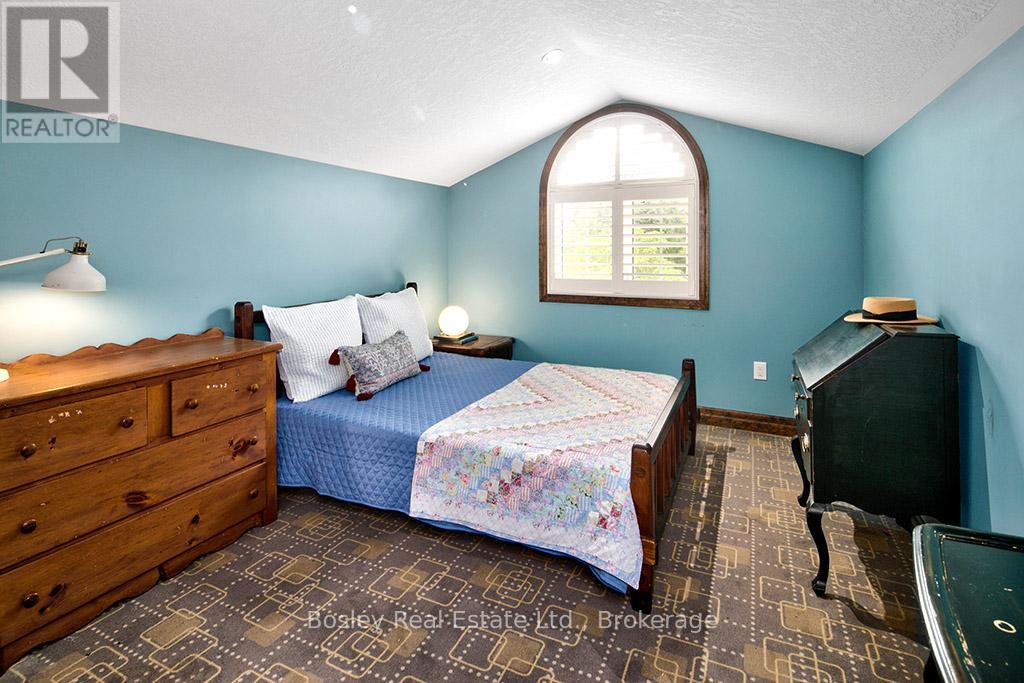 102 Ridgeview Drive N Property Photo 42