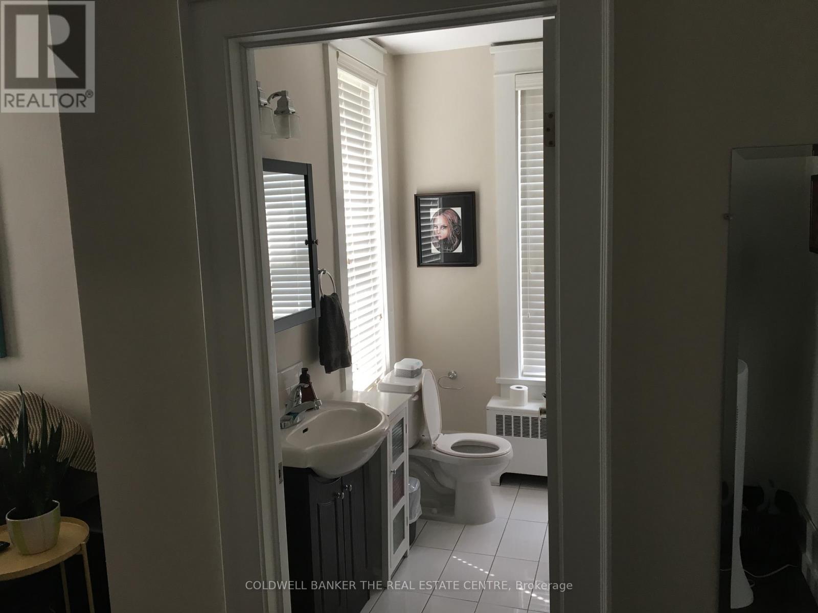 58 Madison Avenue N Property Photo 12