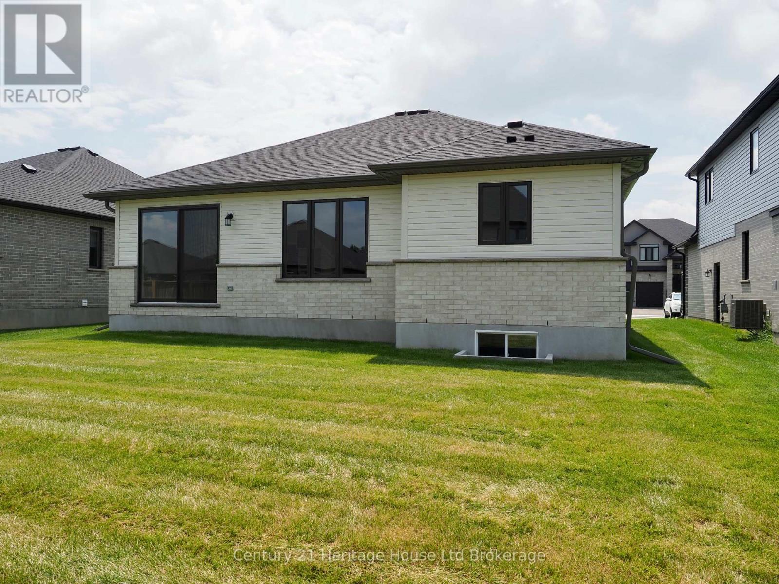 28 Sycamore Drive Property Photo 23