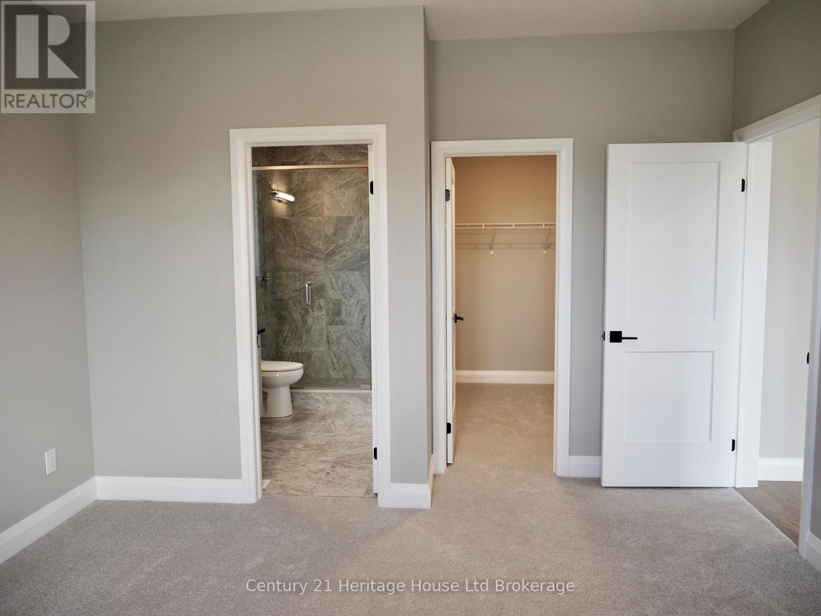 4 Bodwell Avenue Property Photo 8