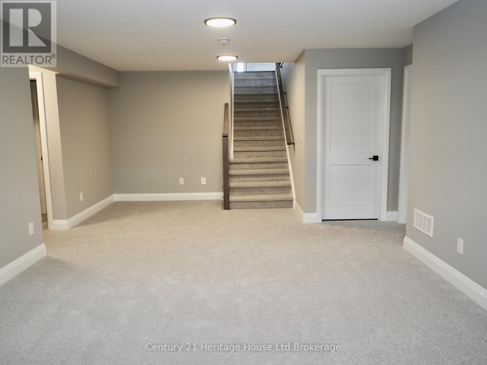 4 Bodwell Avenue Property Photo 14