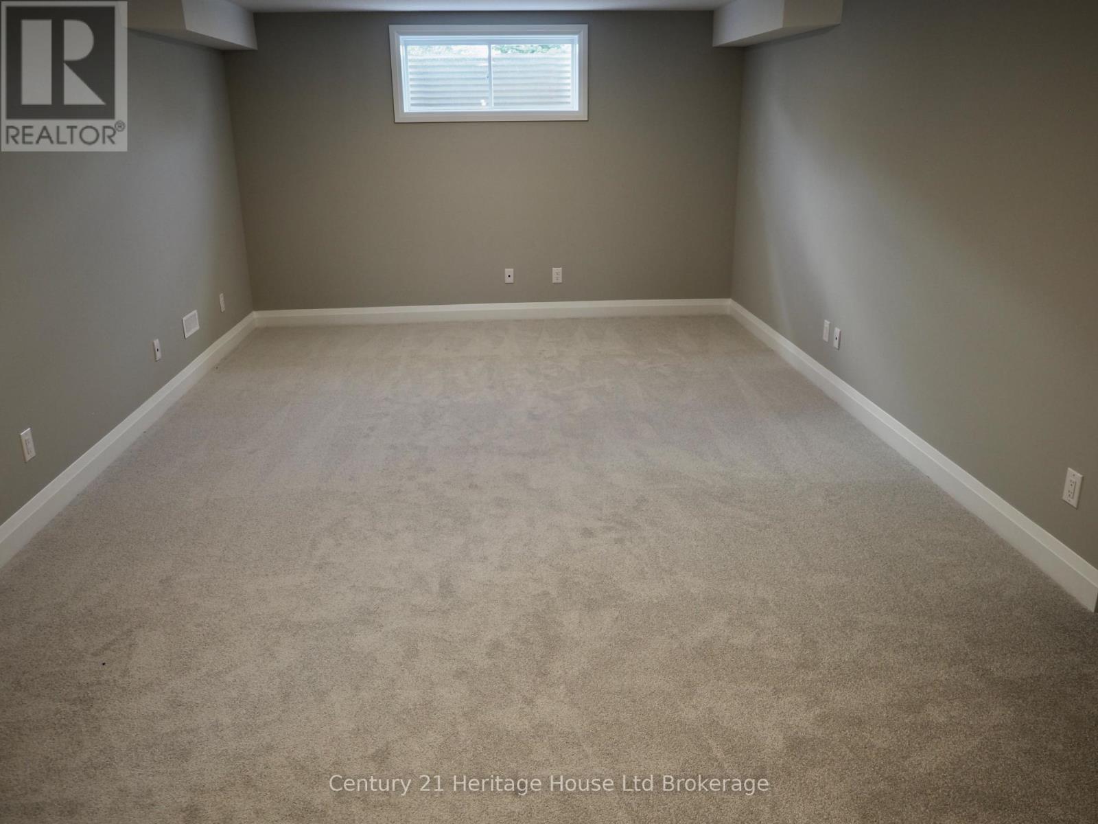 4 Bodwell Avenue Property Photo 16