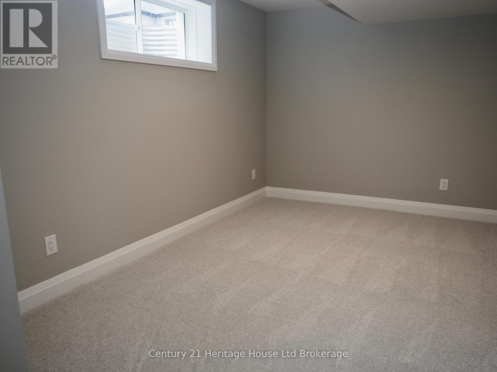 4 Bodwell Avenue Property Photo 17
