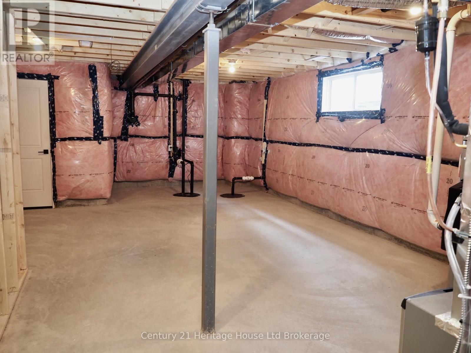 4 Bodwell Avenue Property Photo 18
