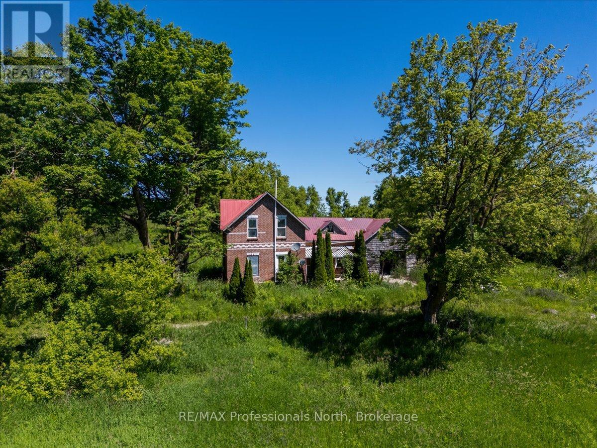 555463 Mono-amaranth Townline Property Photo 21