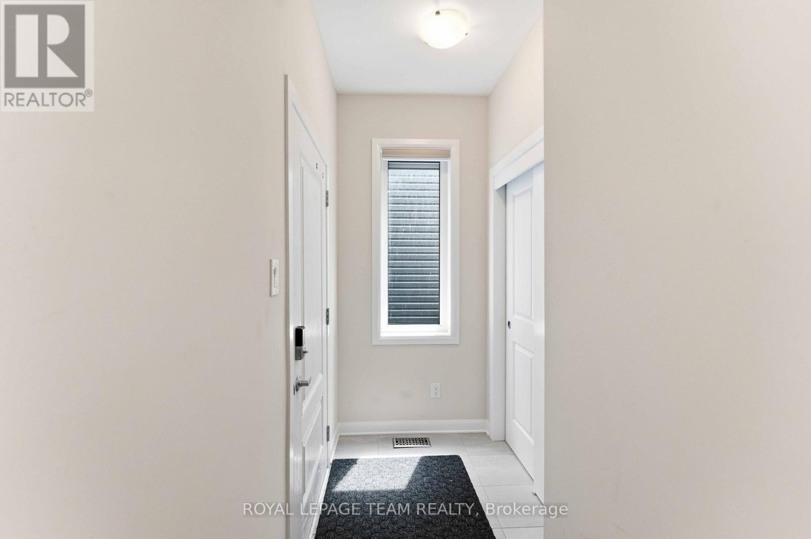 332 Elsie Macgill Walk Property Photo 20