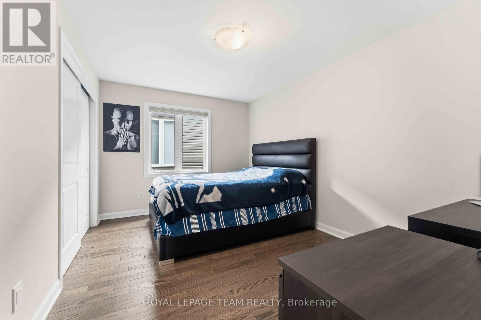 332 Elsie Macgill Walk Property Photo 29