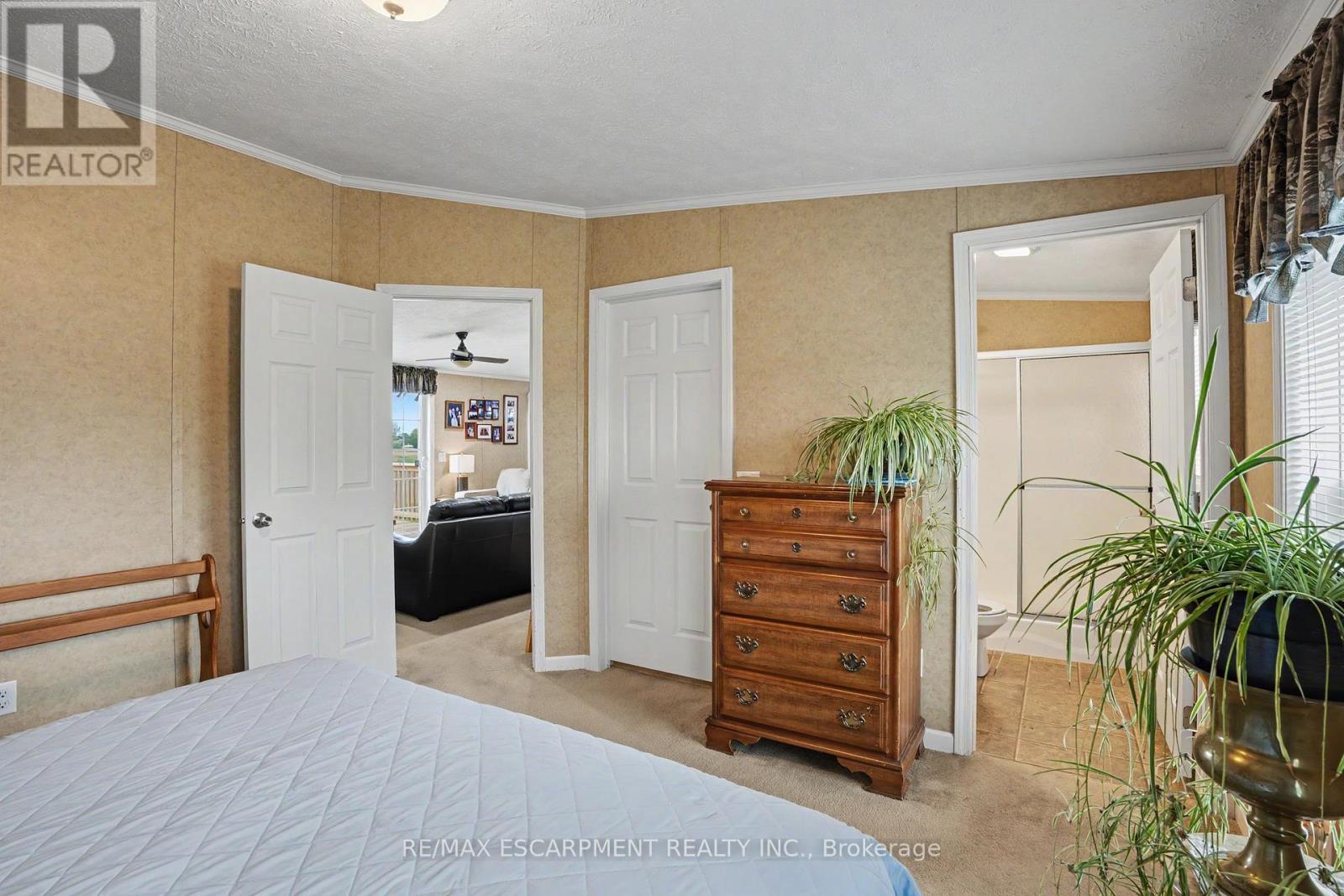 4 Hickory Hollow Property Photo 17