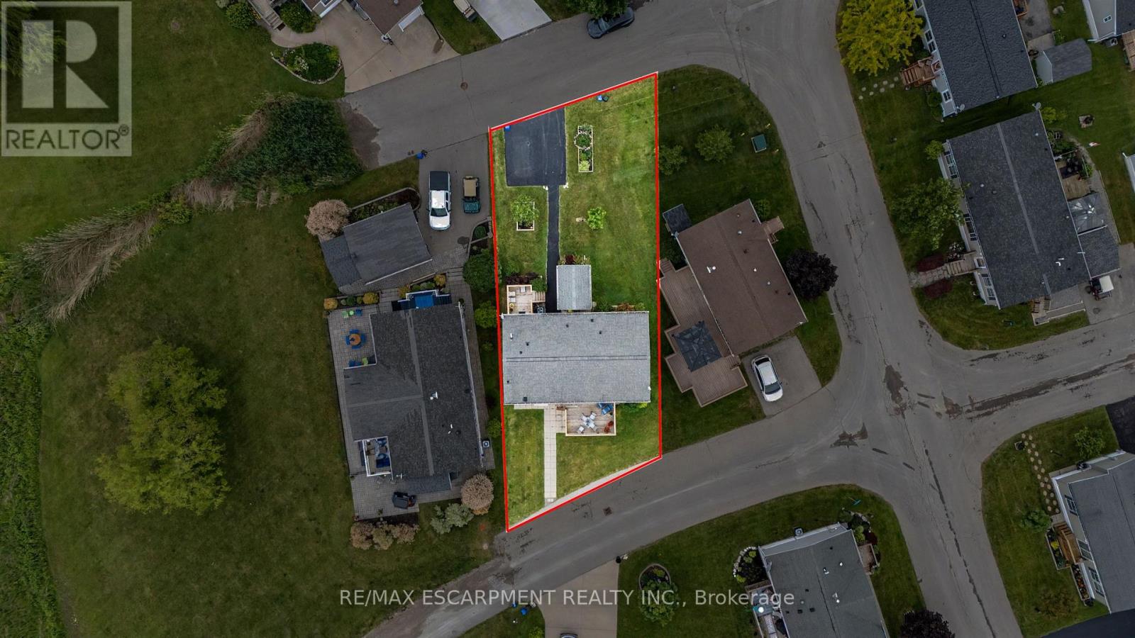 4 Hickory Hollow Property Photo 37