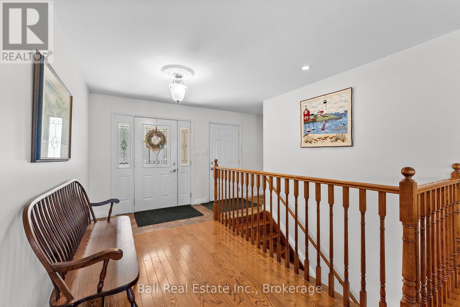214a Centre Road Property Photo 14