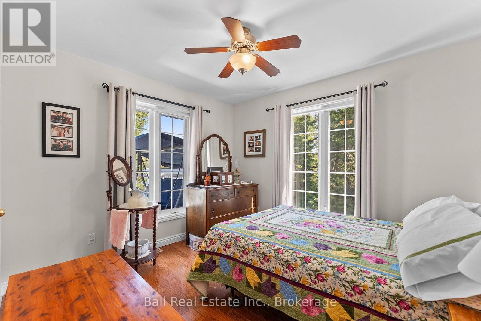 214a Centre Road Property Photo 34