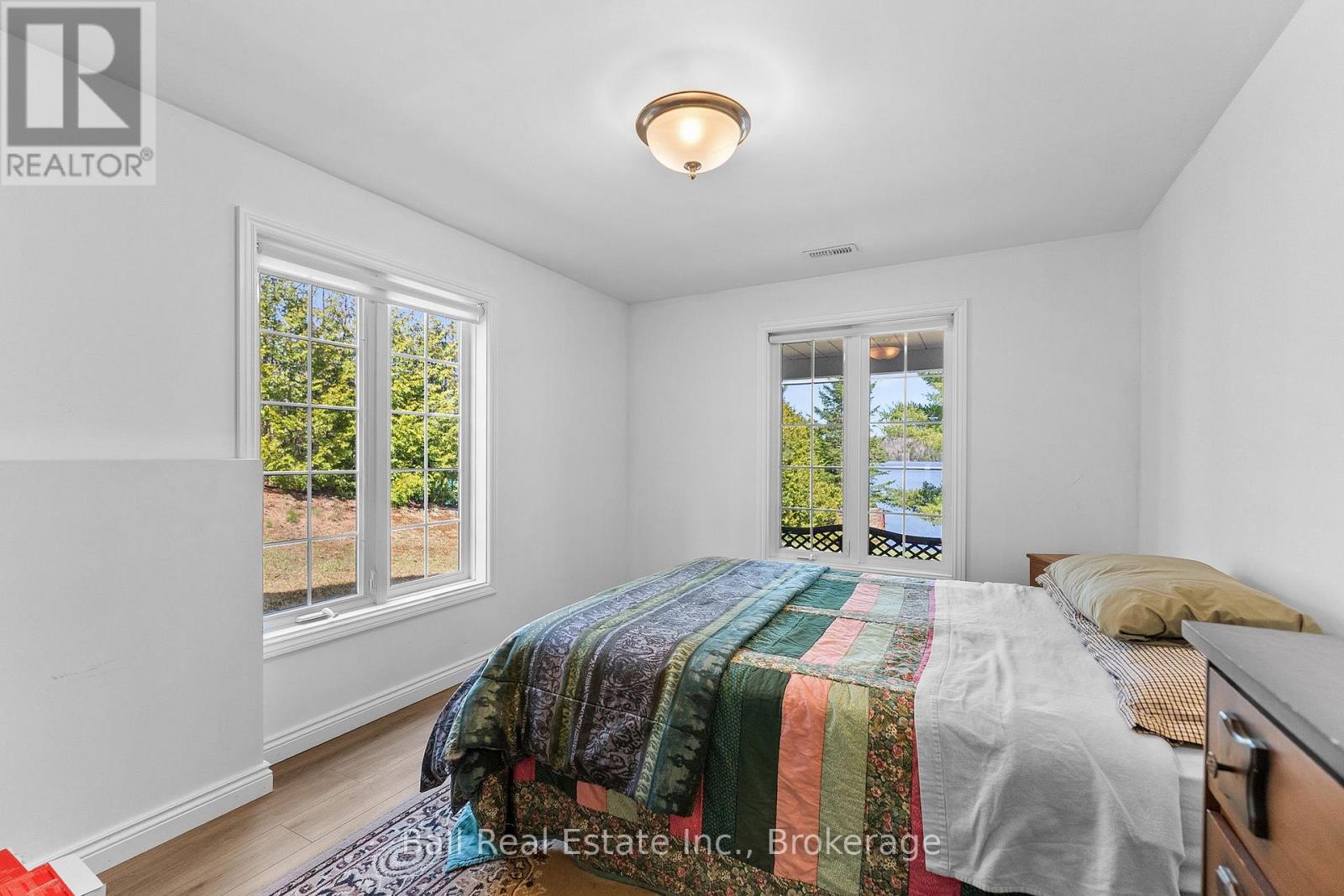 214a Centre Road Property Photo 38