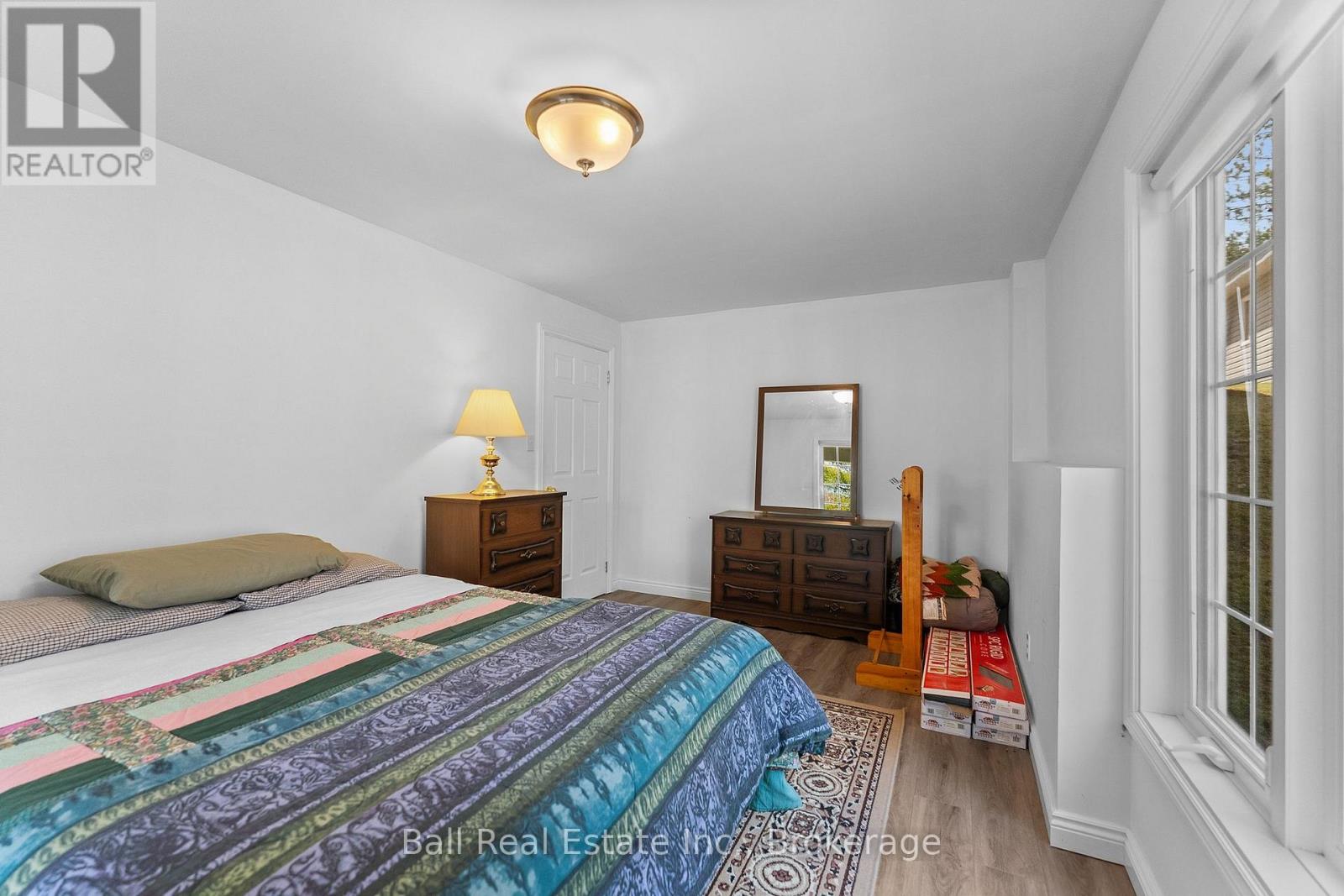 214a Centre Road Property Photo 39