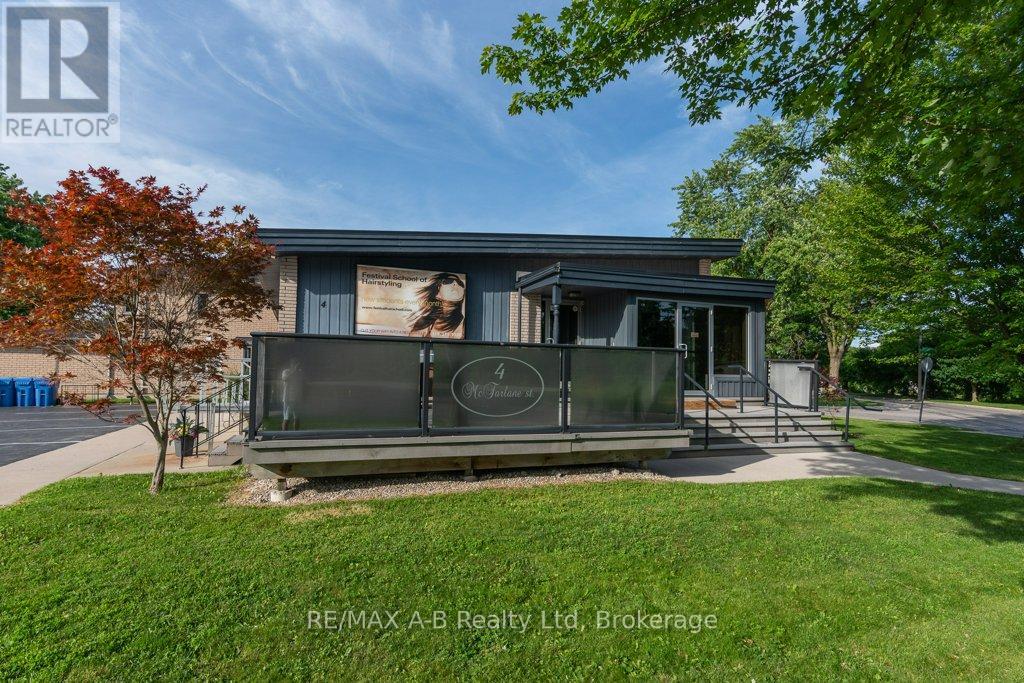 4 MC FARLANE STREET