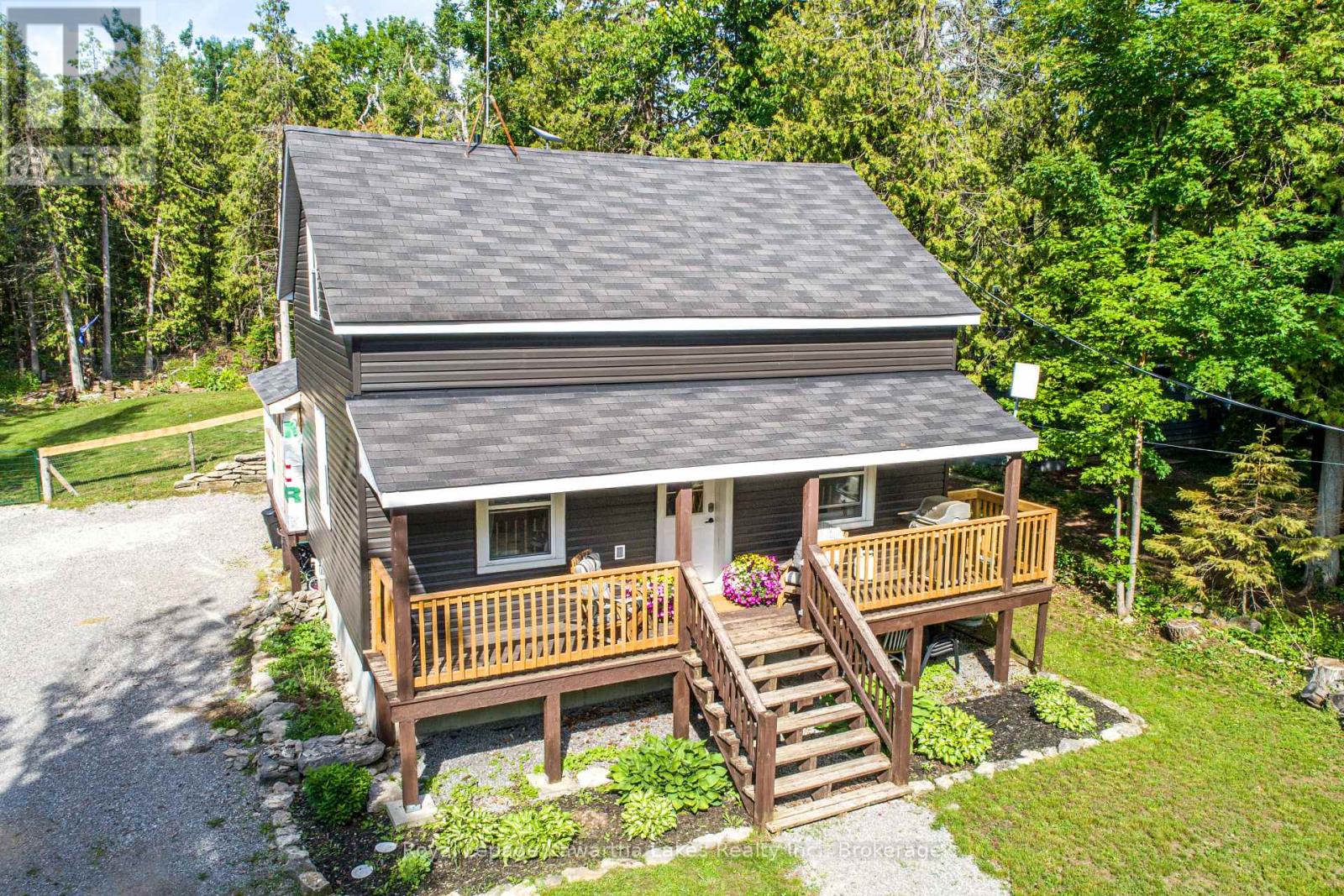 112 Echo Bay Road Property Photo 2