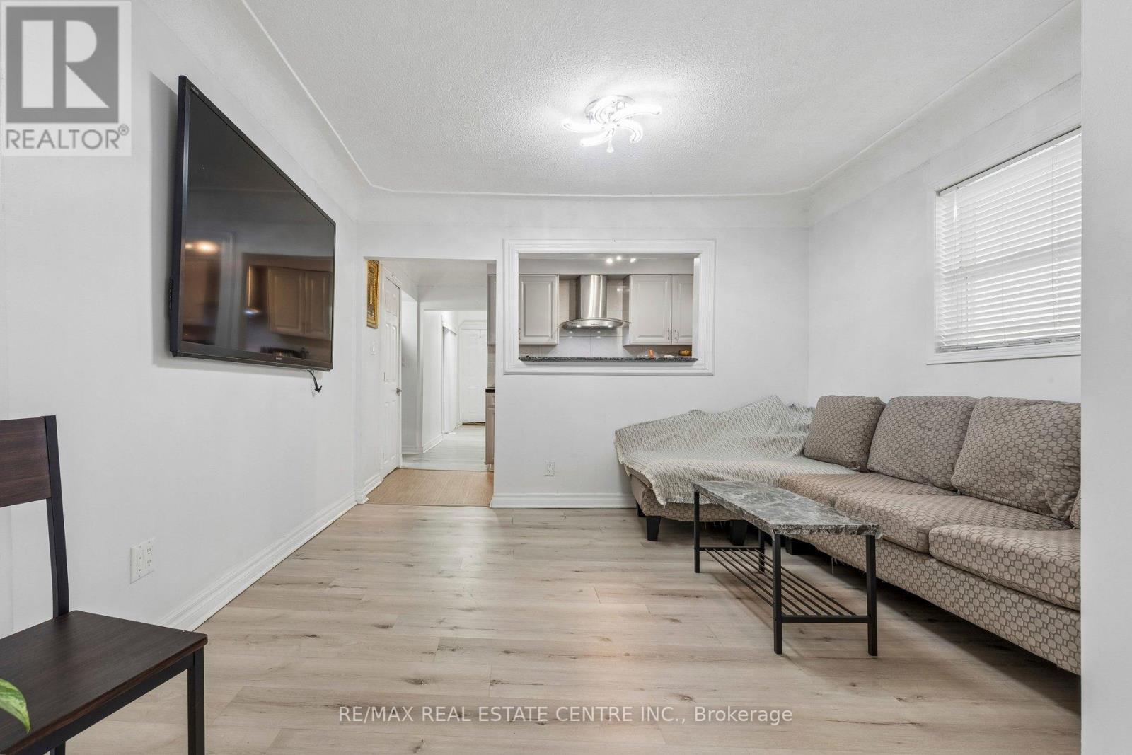 43 Whitfield Avenue Property Photo 10