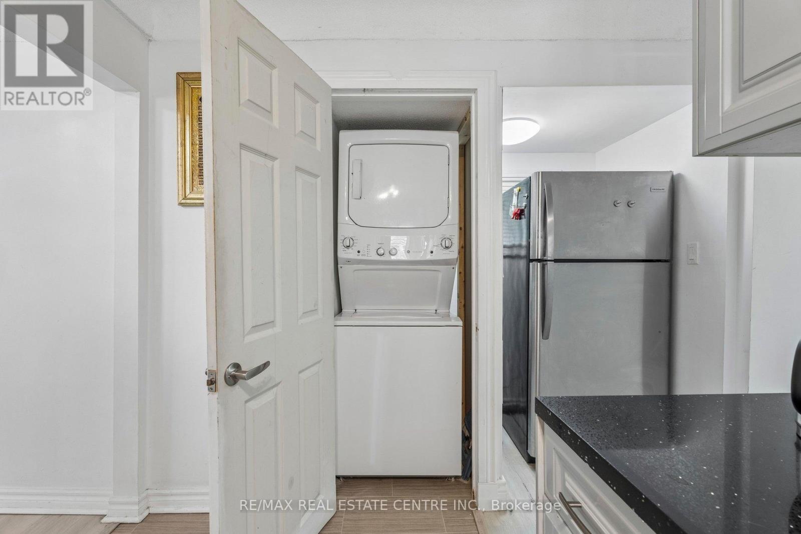 43 Whitfield Avenue Property Photo 27