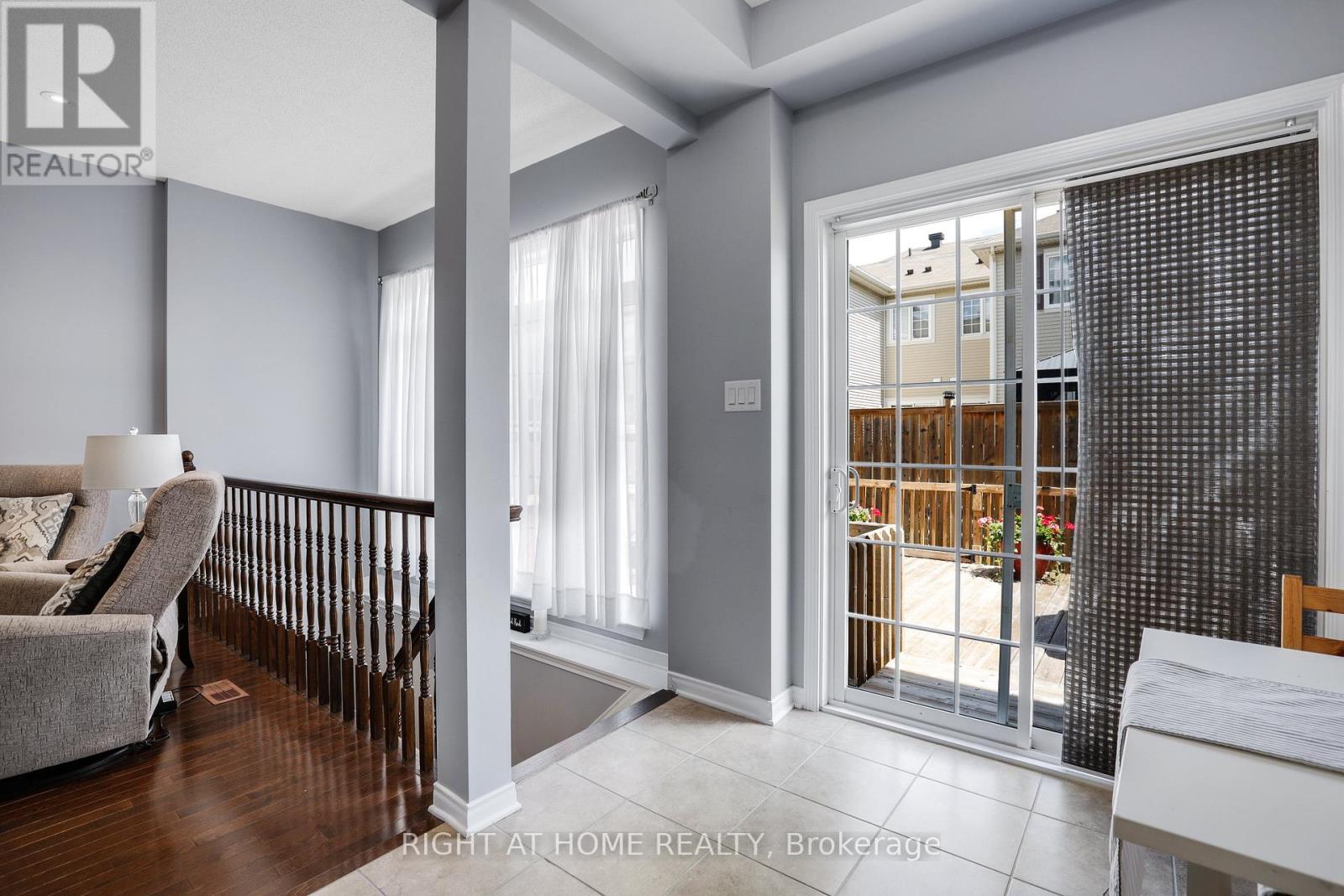 577 Ashbourne Crescent Property Photo 15