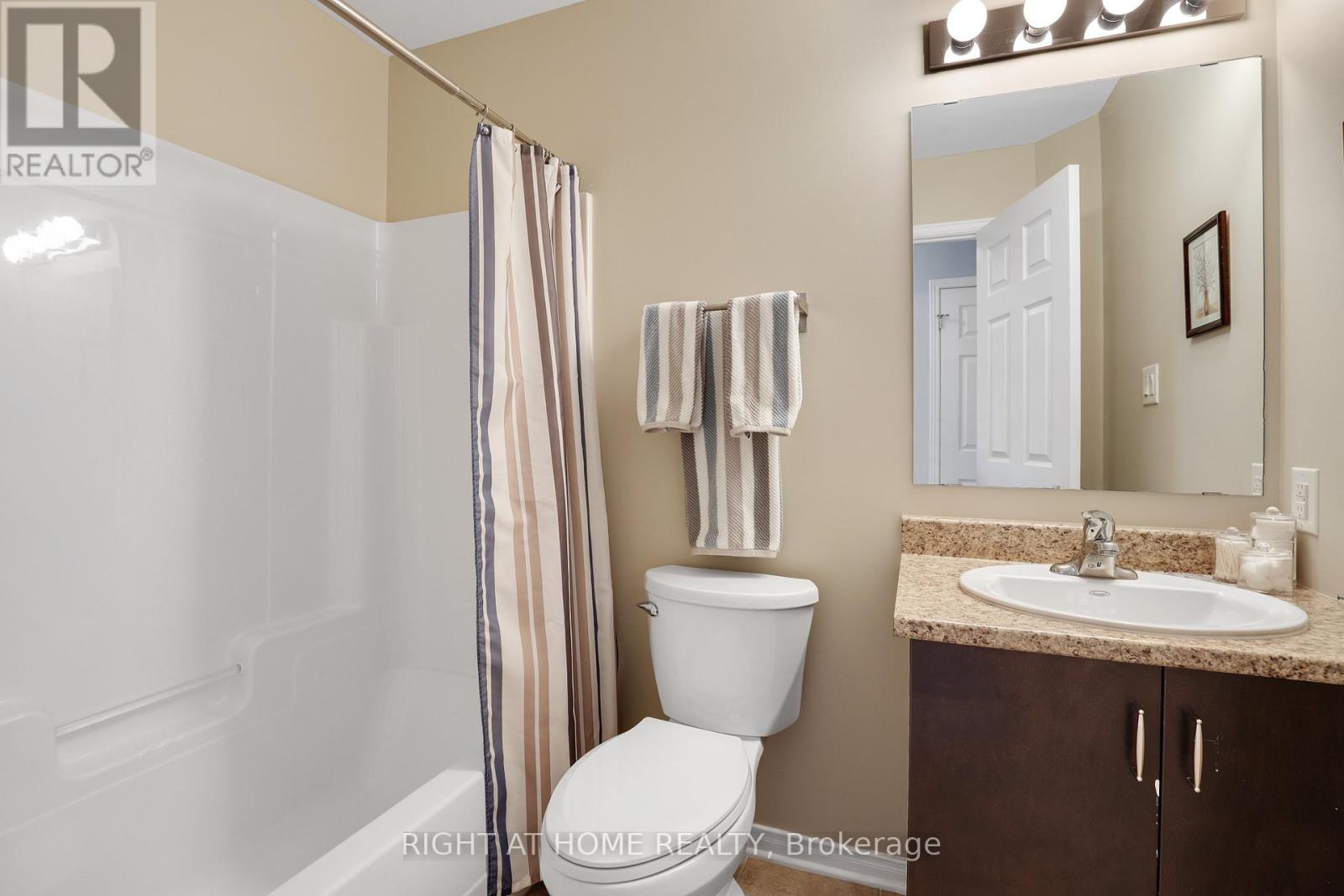 577 Ashbourne Crescent Property Photo 21