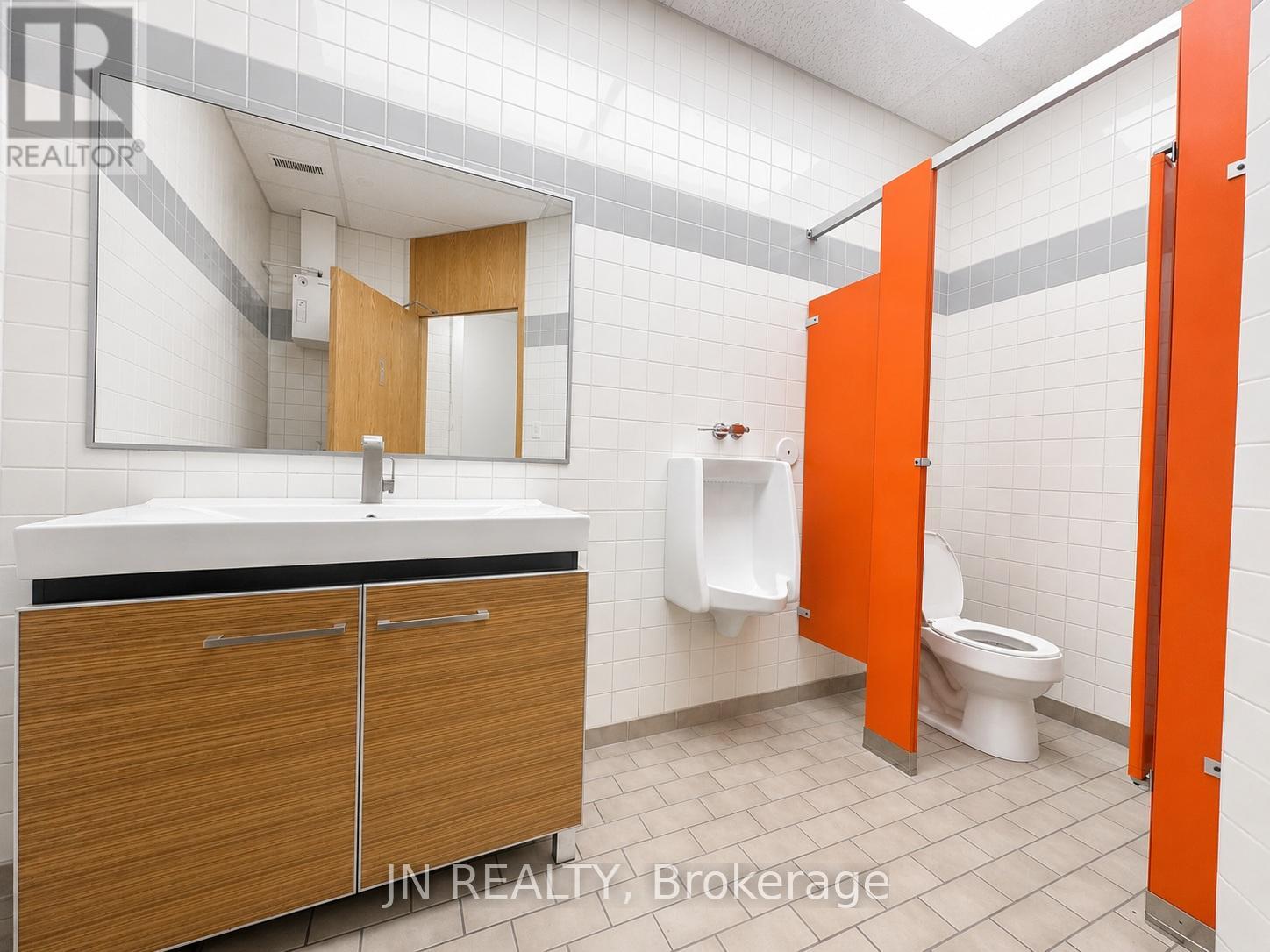 200 Beverly Street S Property Photo 25