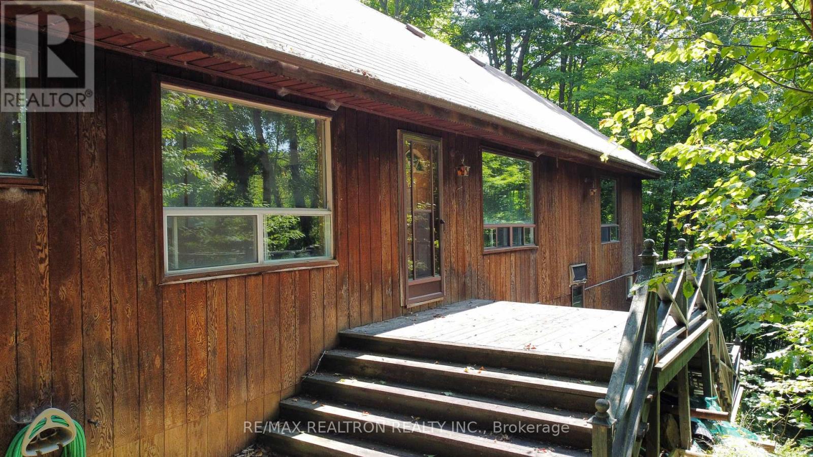 1030 Mccabe Road Property Photo 4