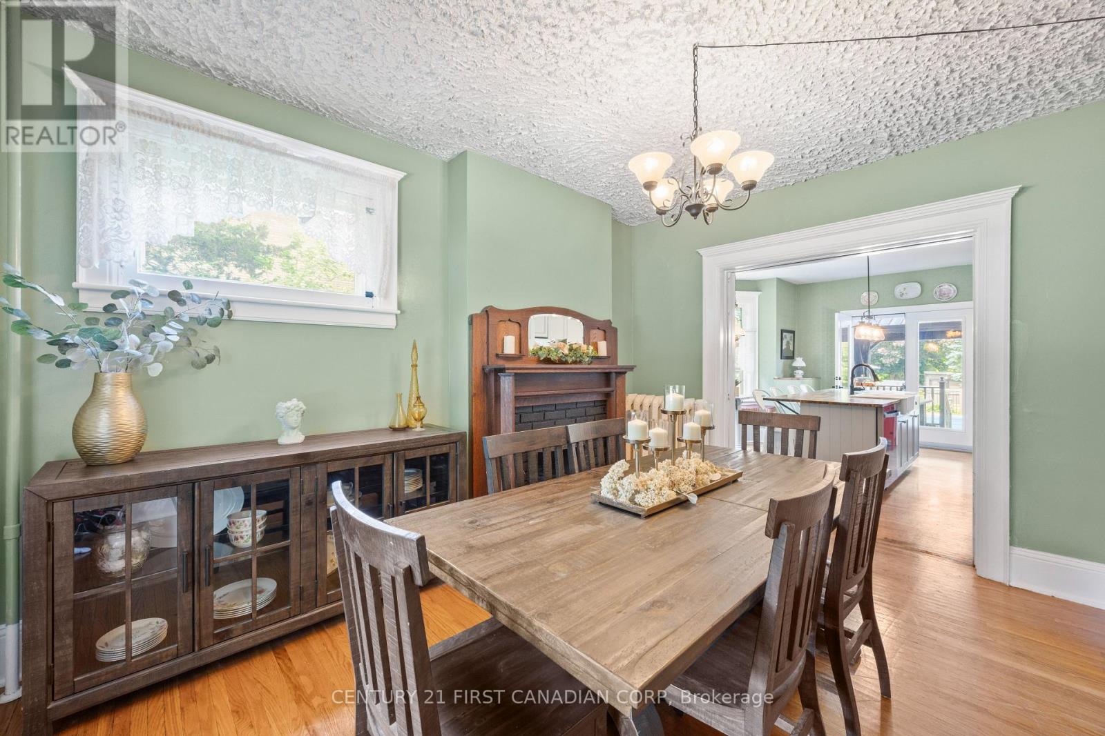 183 Shackleton Street Property Photo 12