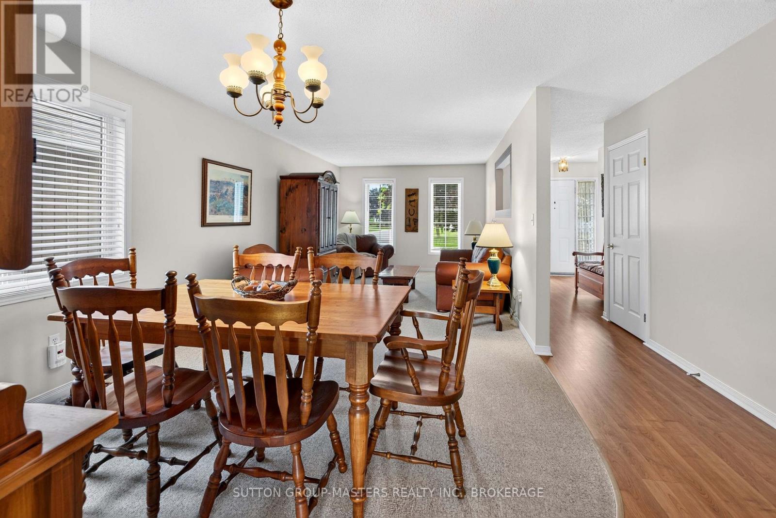 38 Abbey Dawn Drive Property Photo 8