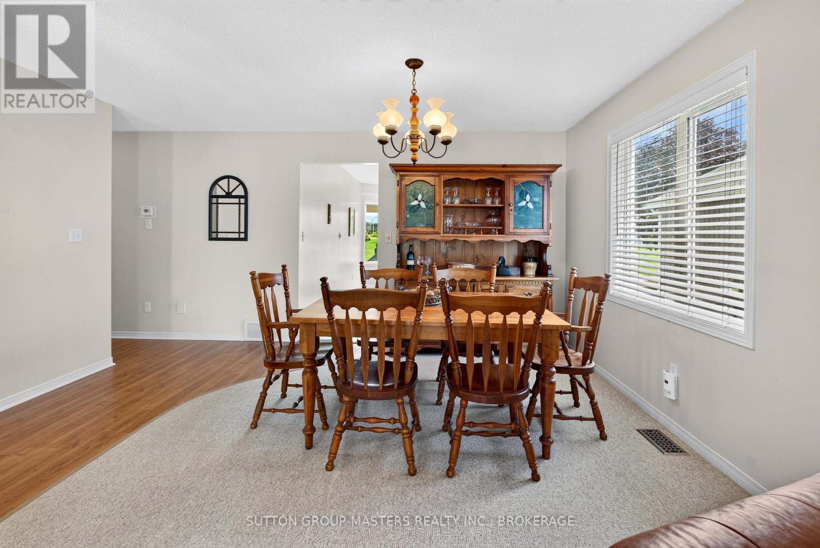 38 Abbey Dawn Drive Property Photo 9