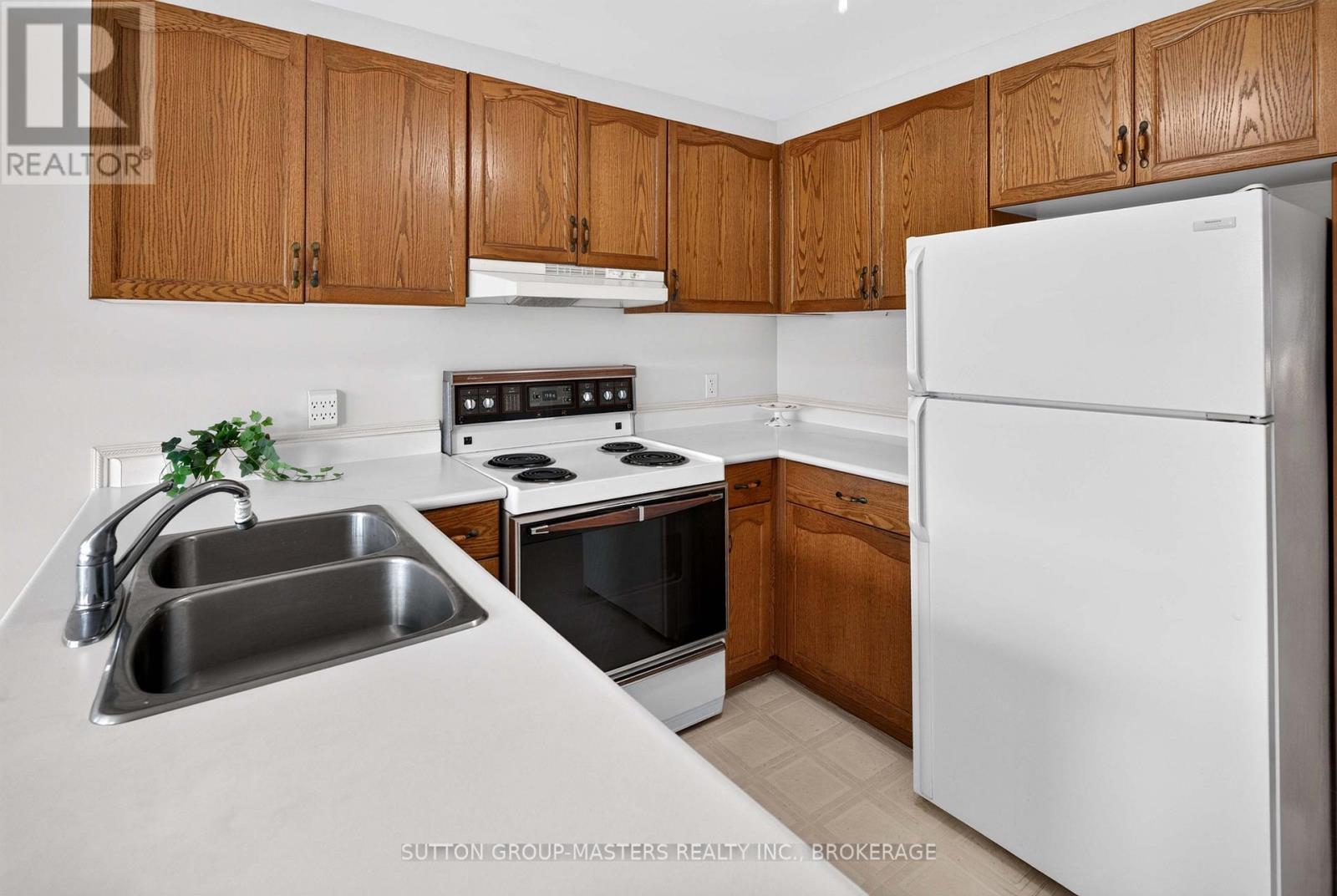 38 Abbey Dawn Drive Property Photo 11