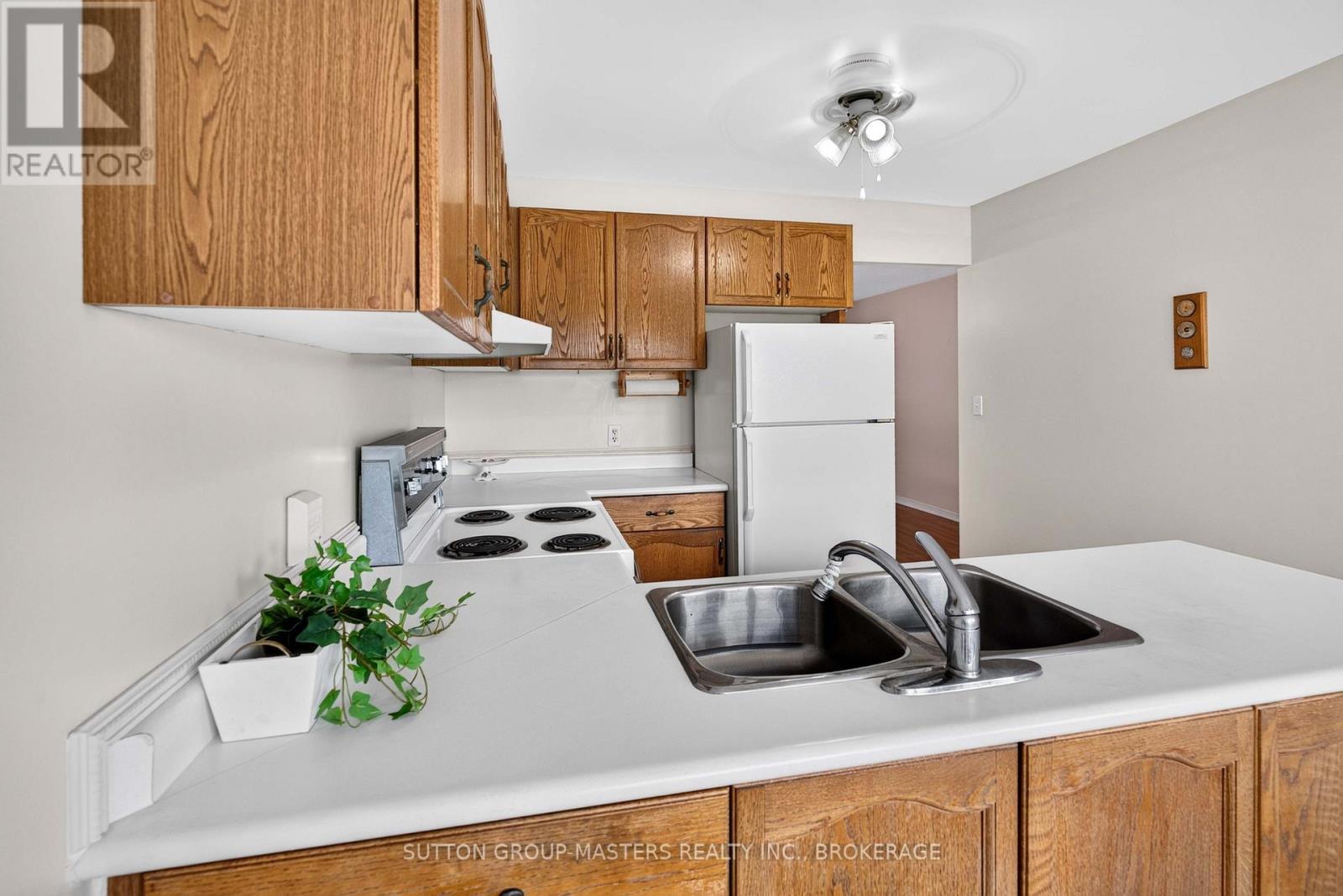38 Abbey Dawn Drive Property Photo 12