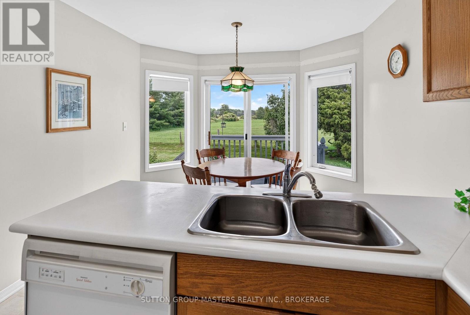 38 Abbey Dawn Drive Property Photo 13