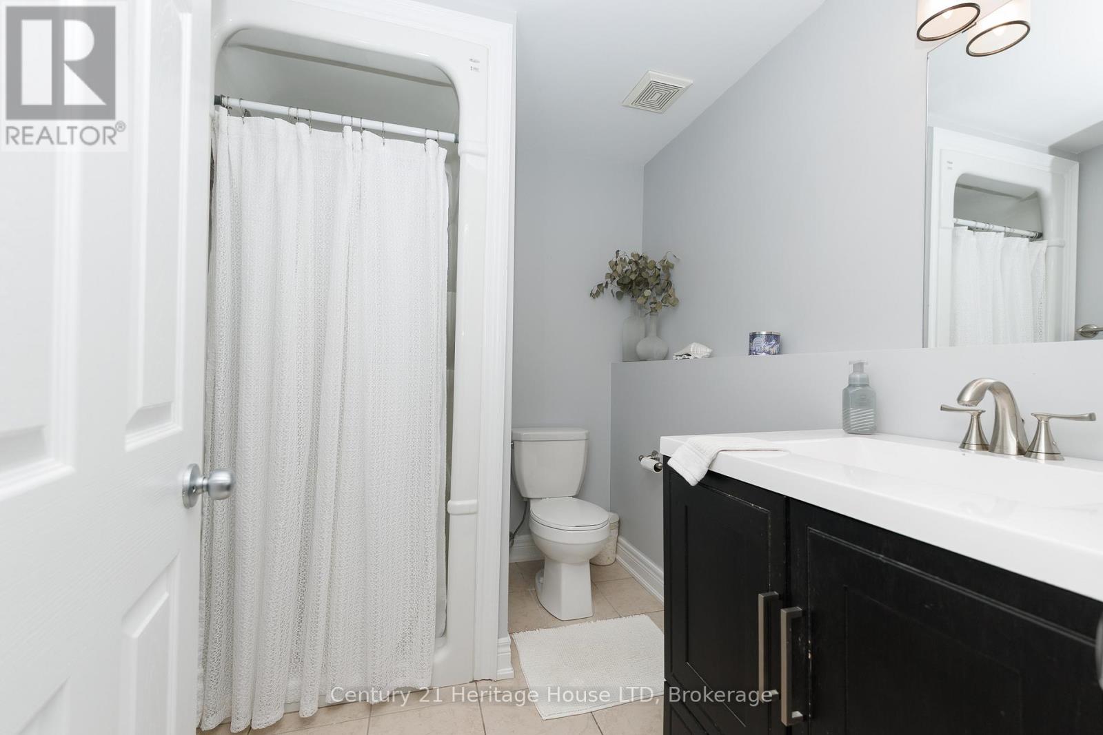 741 Nancy Road Property Photo 32
