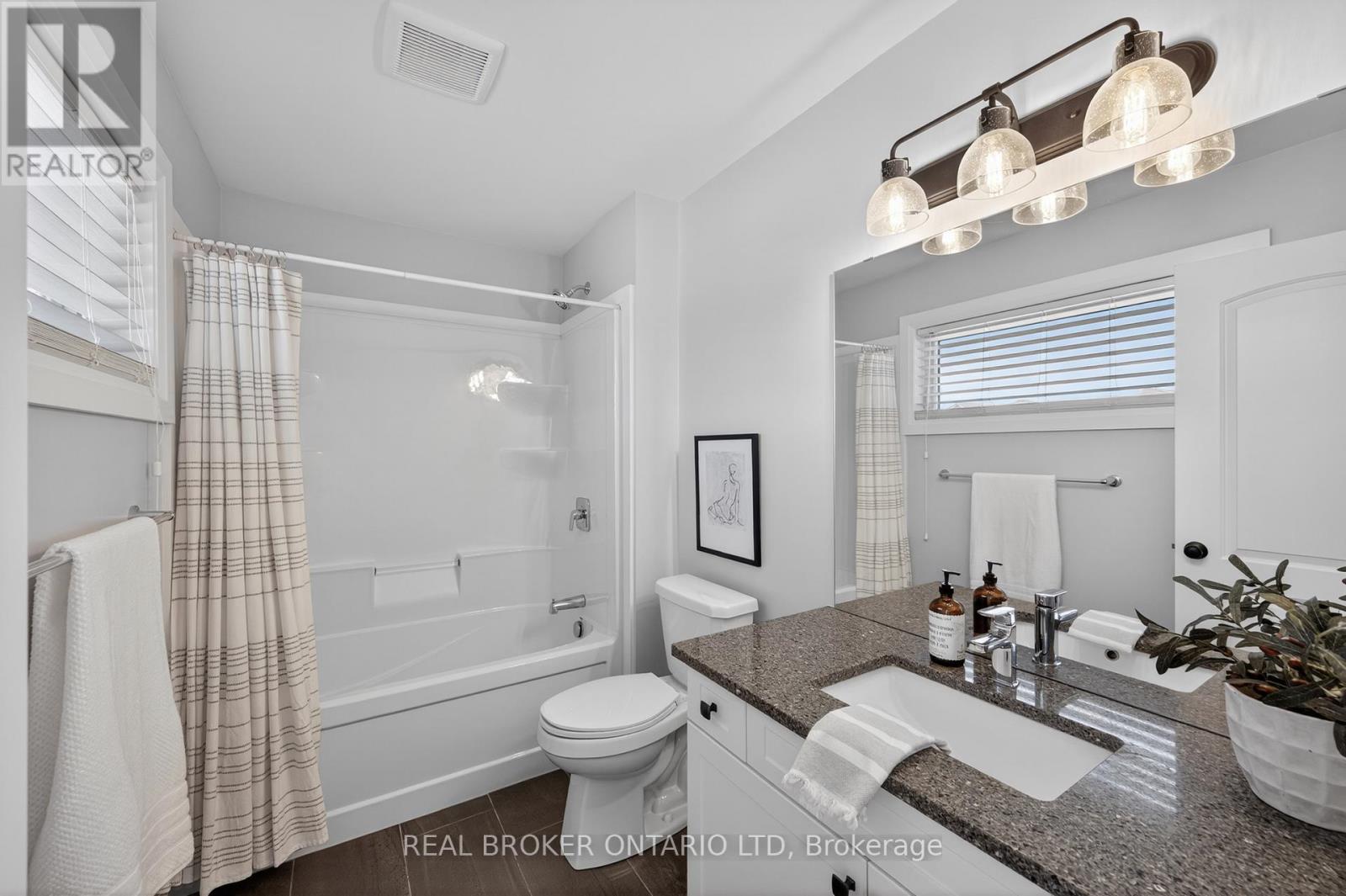 1765 Brayford Avenue Property Photo 25