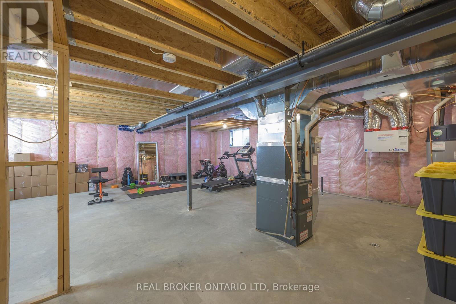 1765 Brayford Avenue Property Photo 31