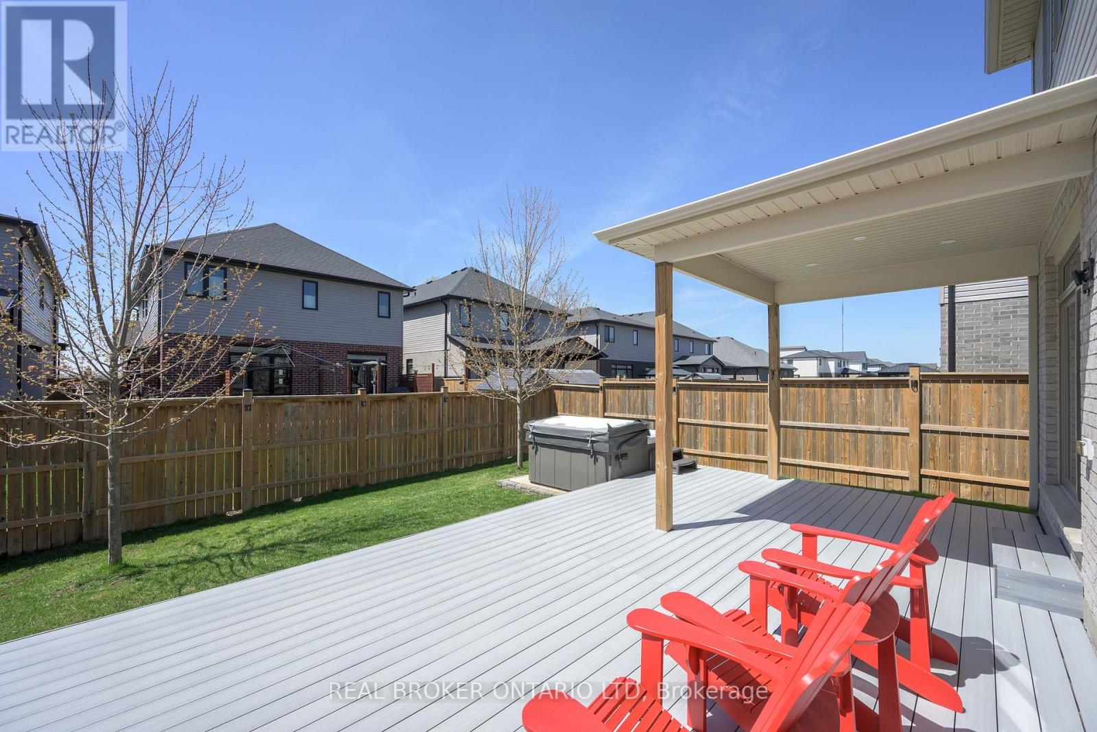 1765 Brayford Avenue Property Photo 33