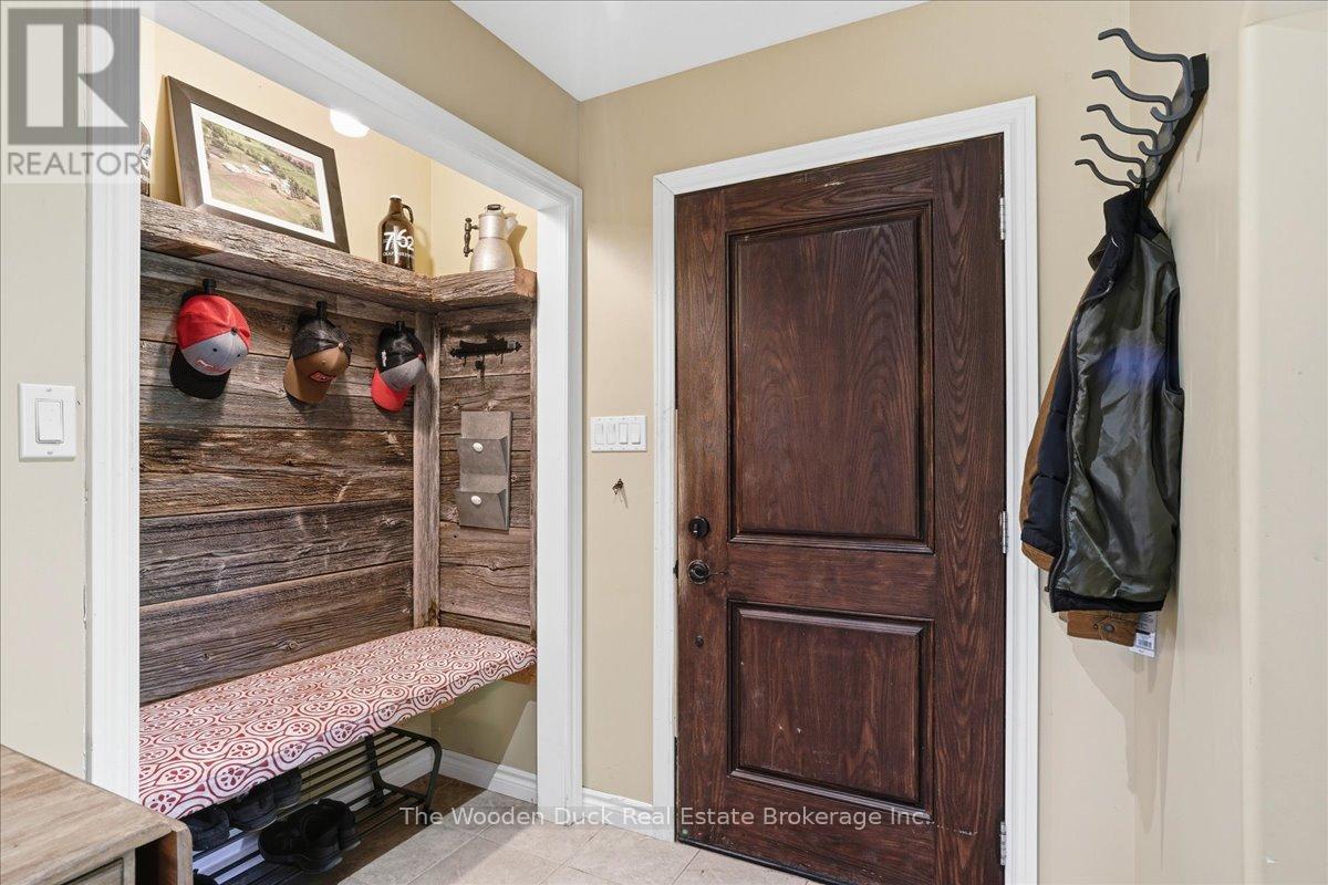 1133 Island Road Property Photo 4
