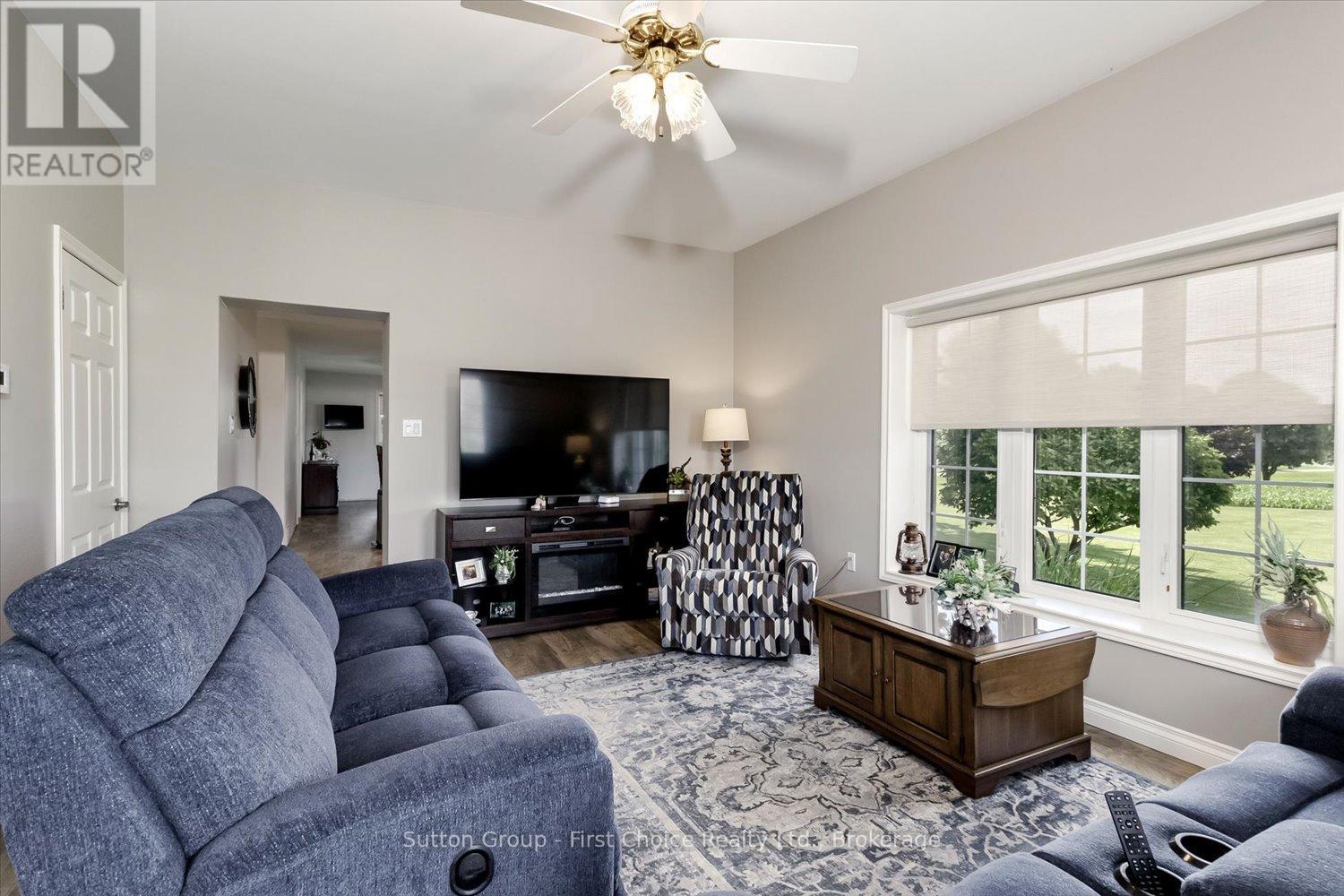 7100 Line 28 Property Photo 17