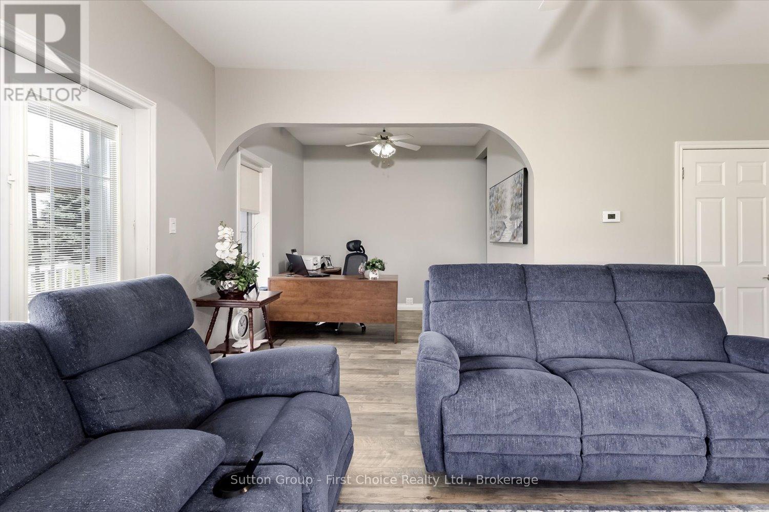 7100 Line 28 Property Photo 18