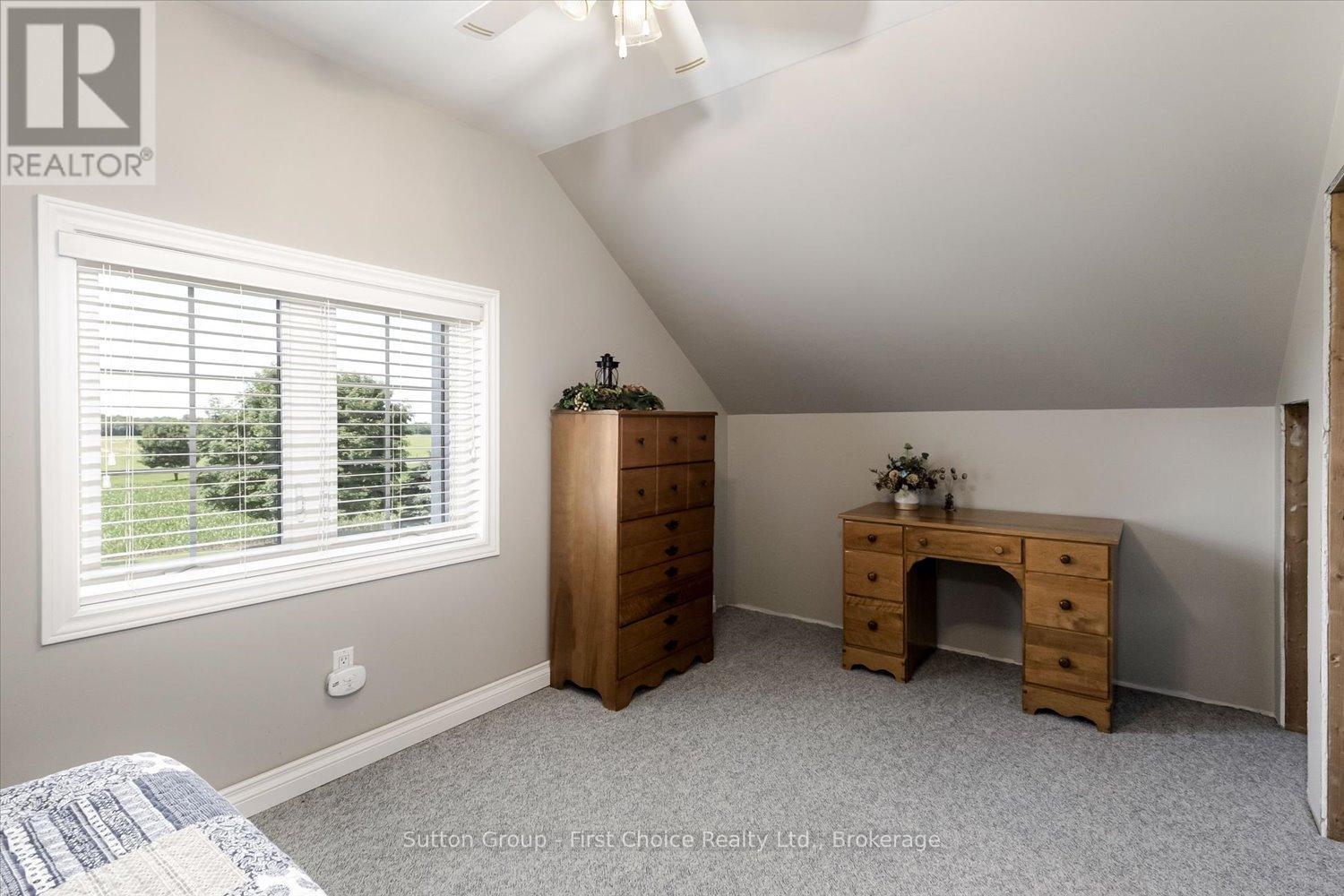 7100 Line 28 Property Photo 27