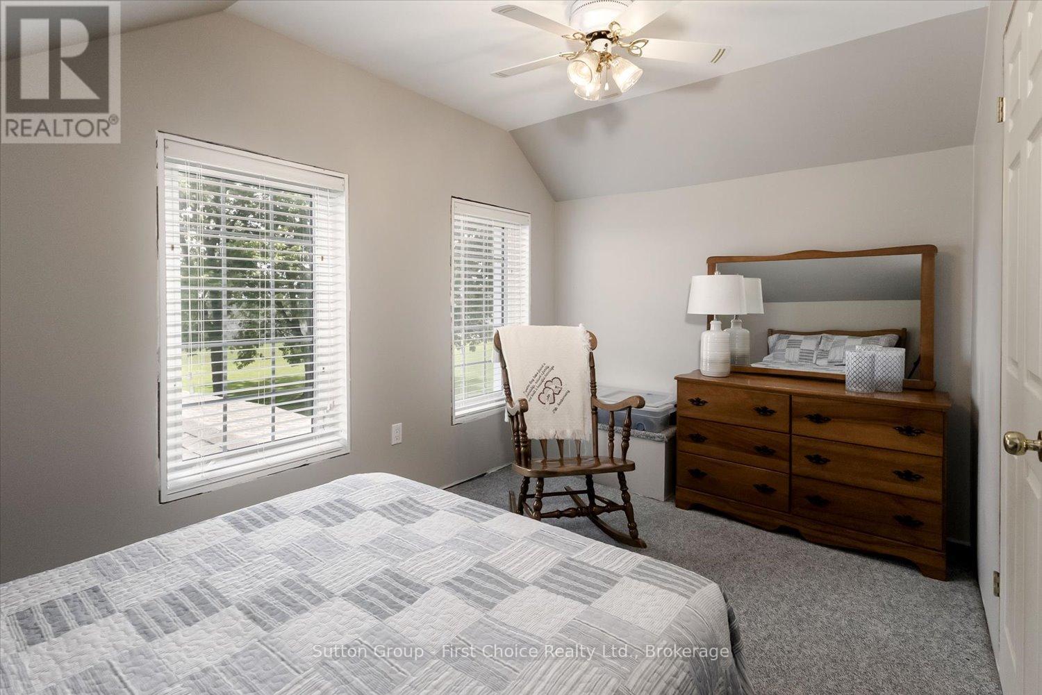 7100 Line 28 Property Photo 29