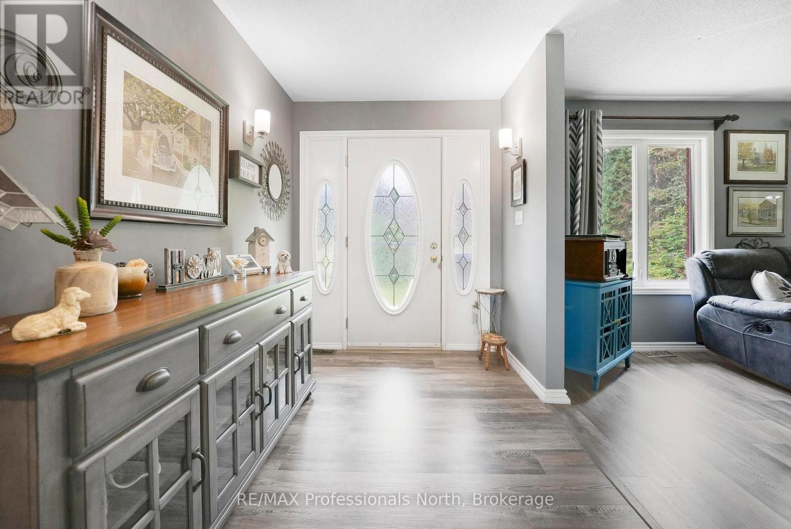 1187 Woods Road Property Photo 8