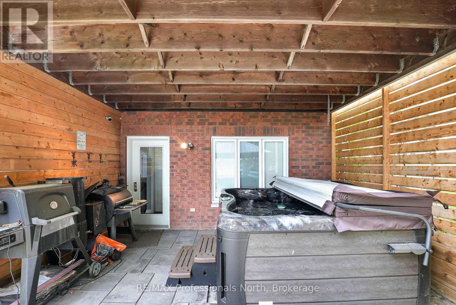1187 Woods Road Property Photo 40