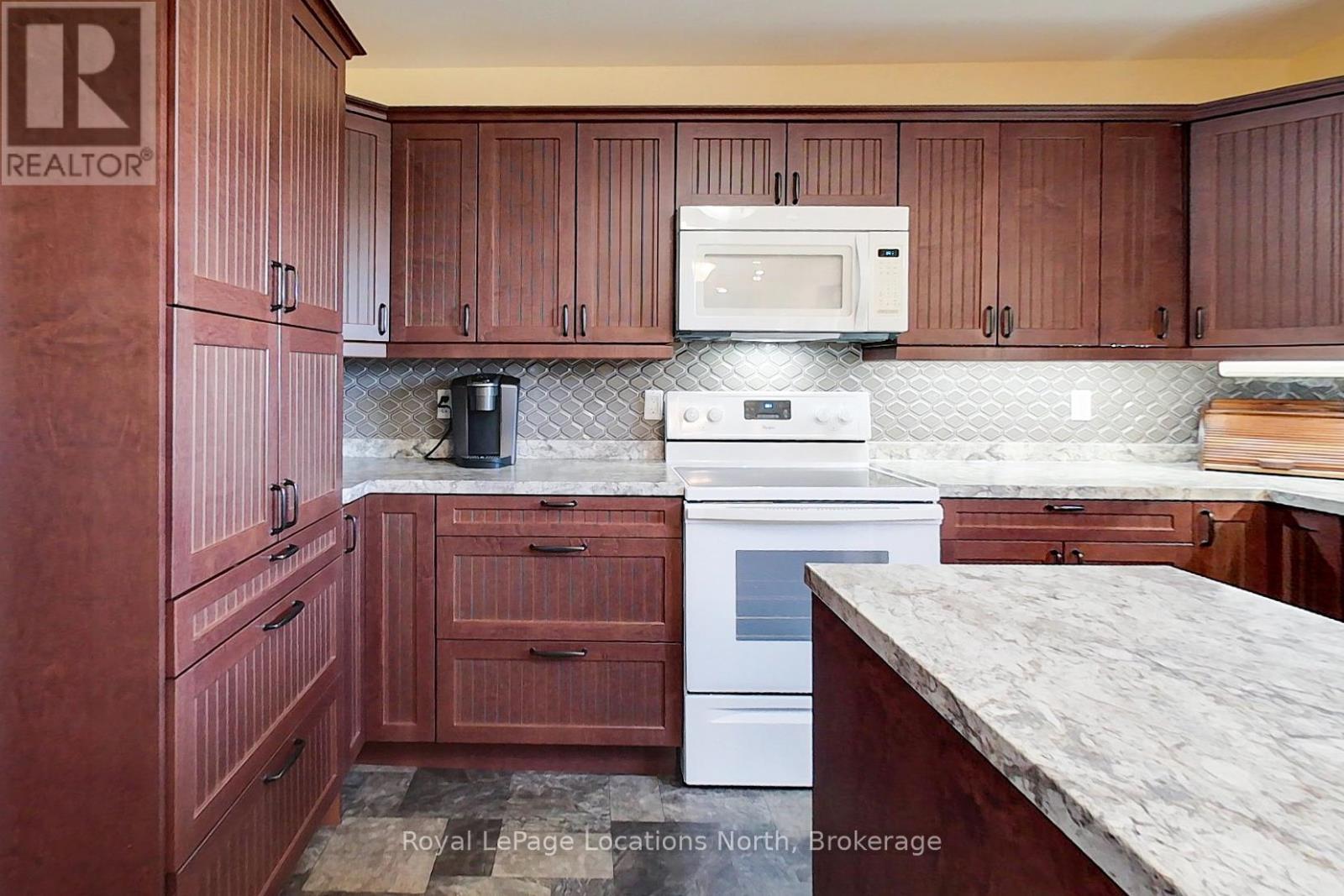 595 Ridge Road Property Photo 16