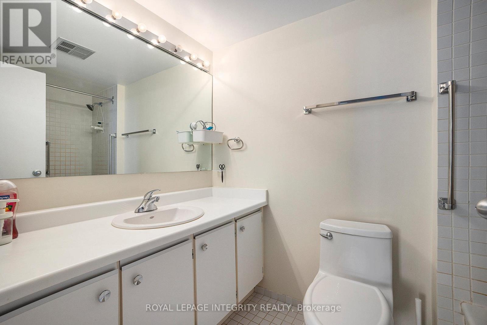 1608 - 2871 Richmond Road Property Photo 23
