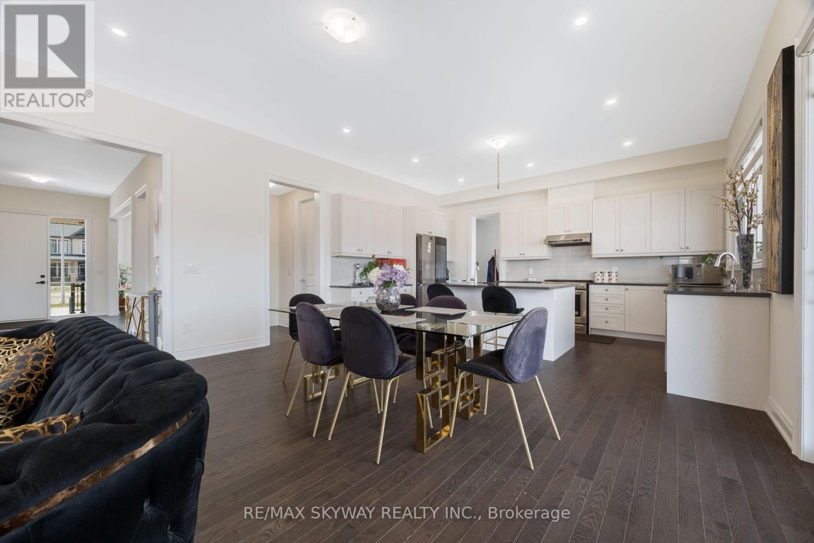6 Ewing Way Property Photo 10