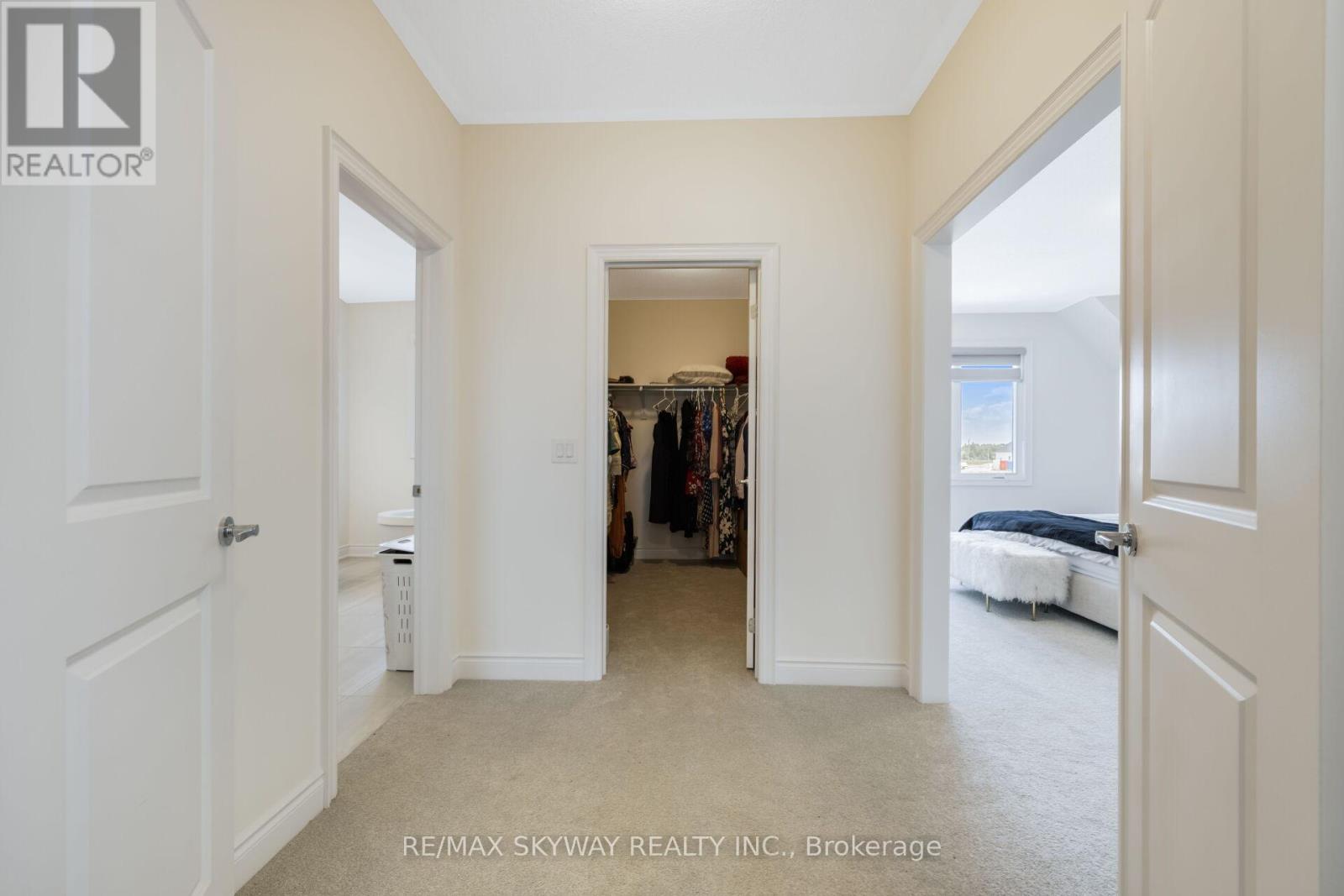 6 Ewing Way Property Photo 17
