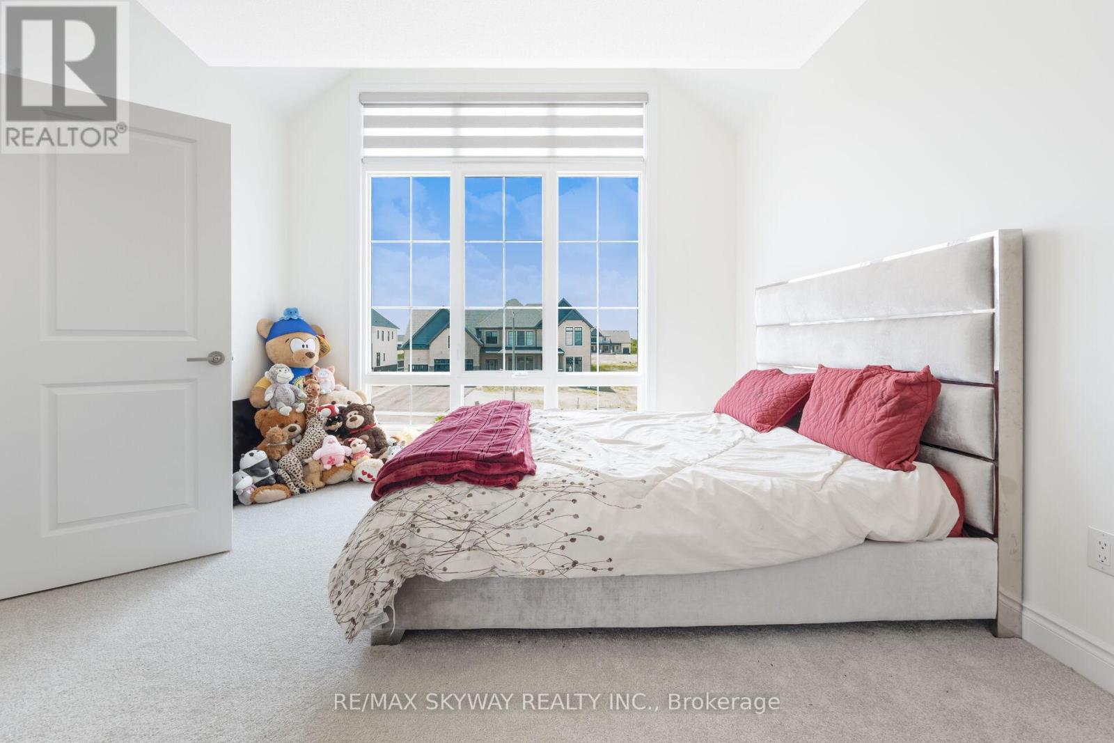 6 Ewing Way Property Photo 25
