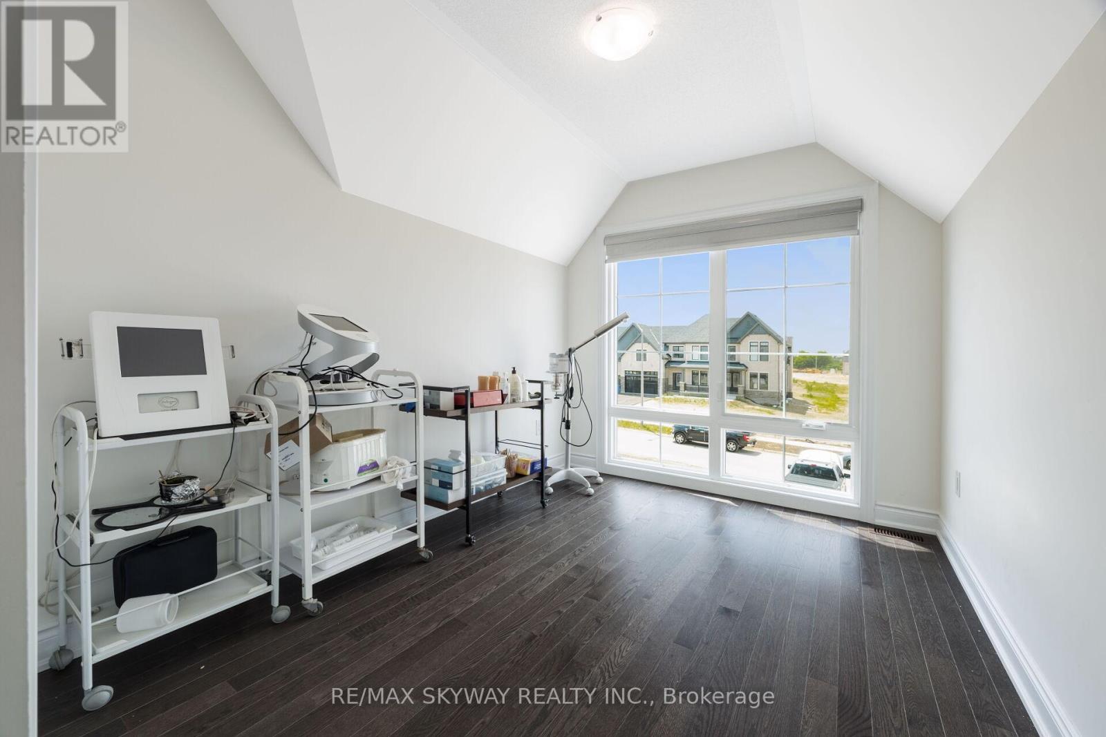 6 Ewing Way Property Photo 33