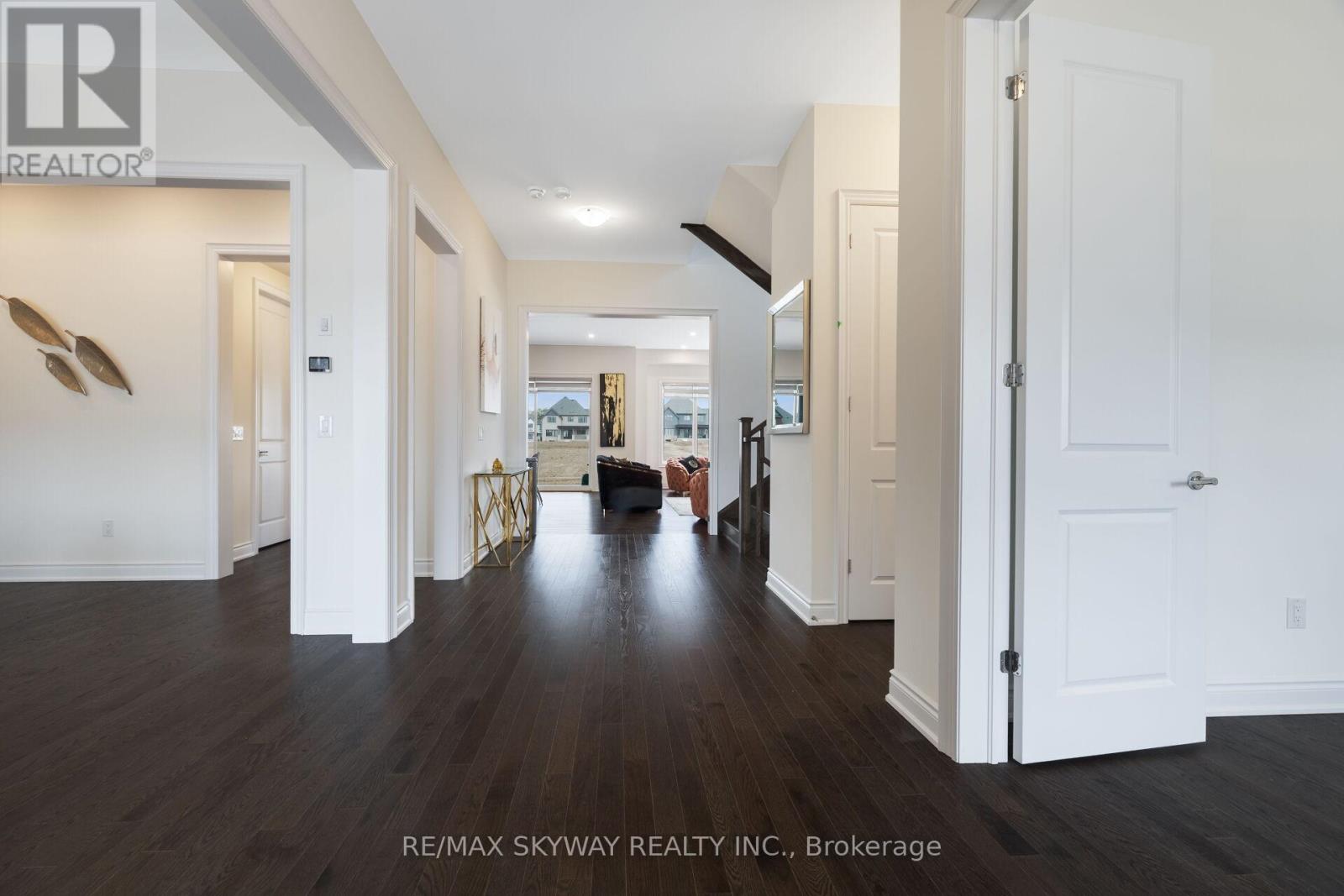 6 Ewing Way Property Photo 41