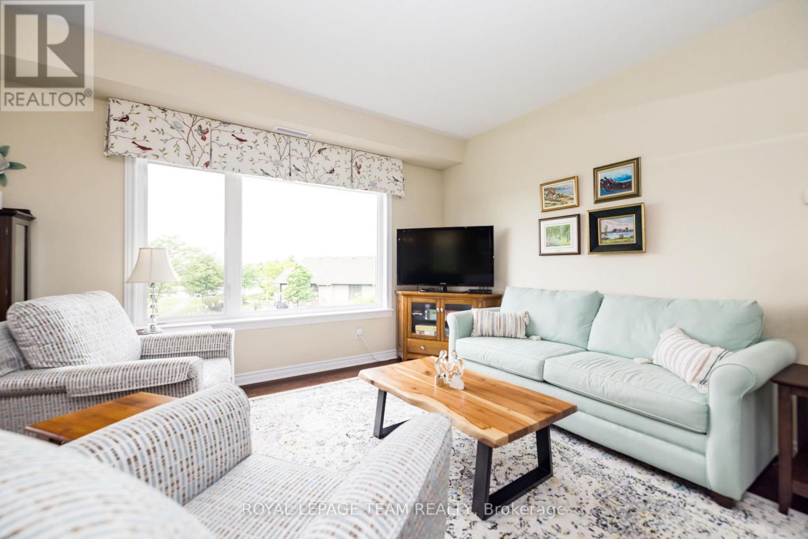 203 - 50 Magnolia Way Property Photo 6